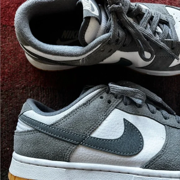 New - Nike Dunk Low Smoke Grey Gum Sole Sneakers - Sz 6.5 - Picture 7 of 7